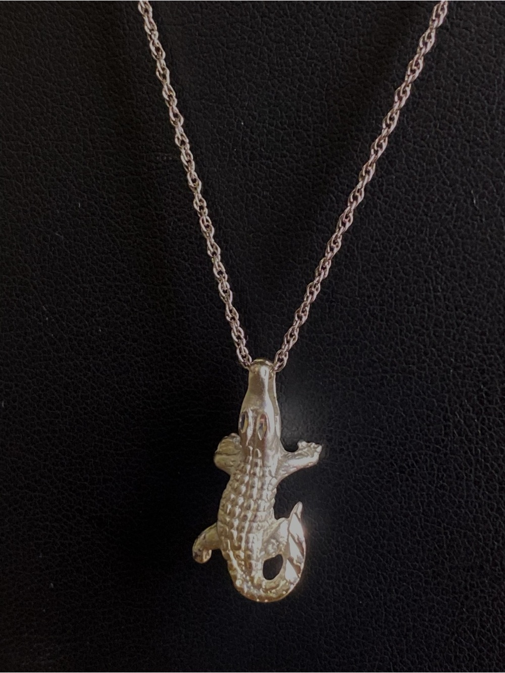 Sterling silver alligator Pendant  & 925 Necklace